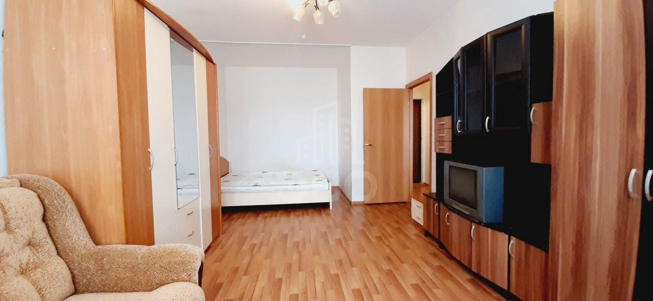 однокомнатная квартира в Санкт-Петербурге по адресу: Юнтоловский проспект, 49, к 7