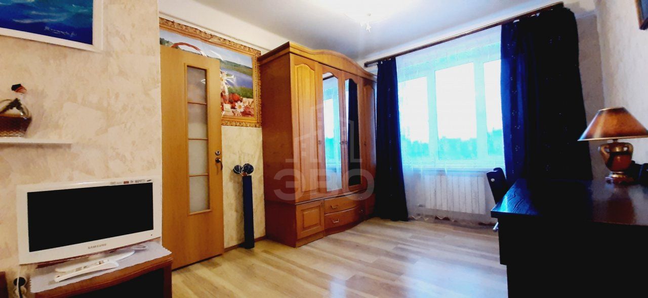 однокомнатная квартира в Санкт-Петербурге по адресу: Большевиков проспект, 15, к 1