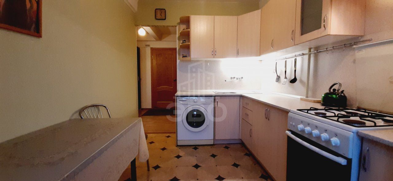 однокомнатная квартира в Санкт-Петербурге по адресу: Большевиков проспект, 15, к 1