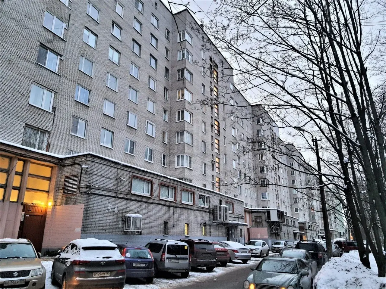 четырехкомнатная квартира в Санкт-Петербурге по адресу: Просвещения проспект, 84, к 1