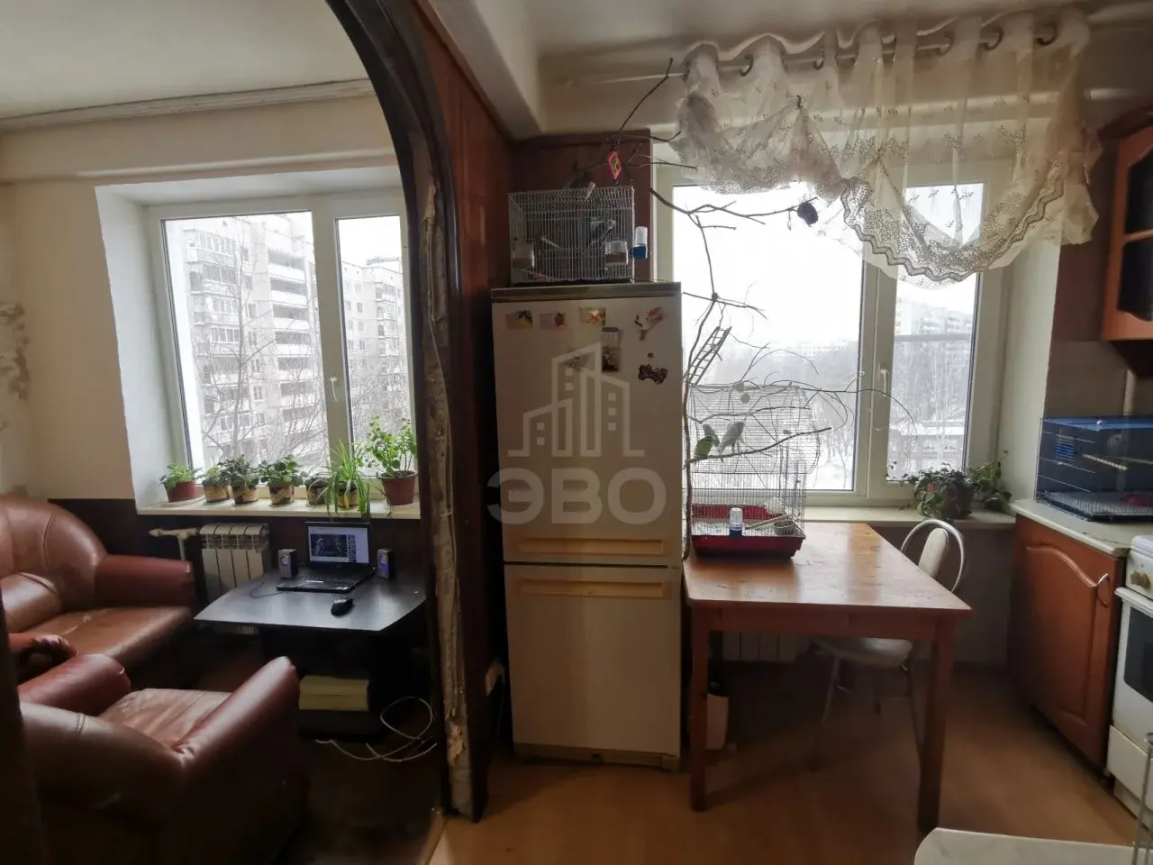 четырехкомнатная квартира в Санкт-Петербурге по адресу: Академика Байкова ул., 11, к 3