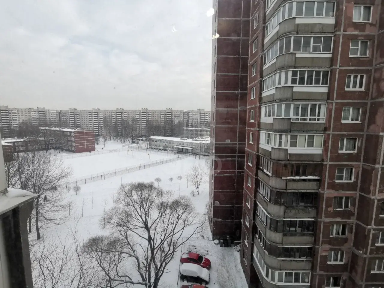 четырехкомнатная квартира в Санкт-Петербурге по адресу: Академика Байкова ул., 11, к 3