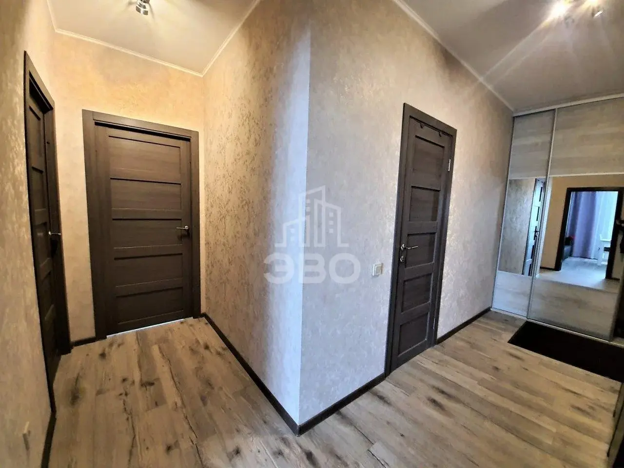 двухкомнатная квартира в Санкт-Петербурге по адресу: Кушелевская дорога., 6, к 1