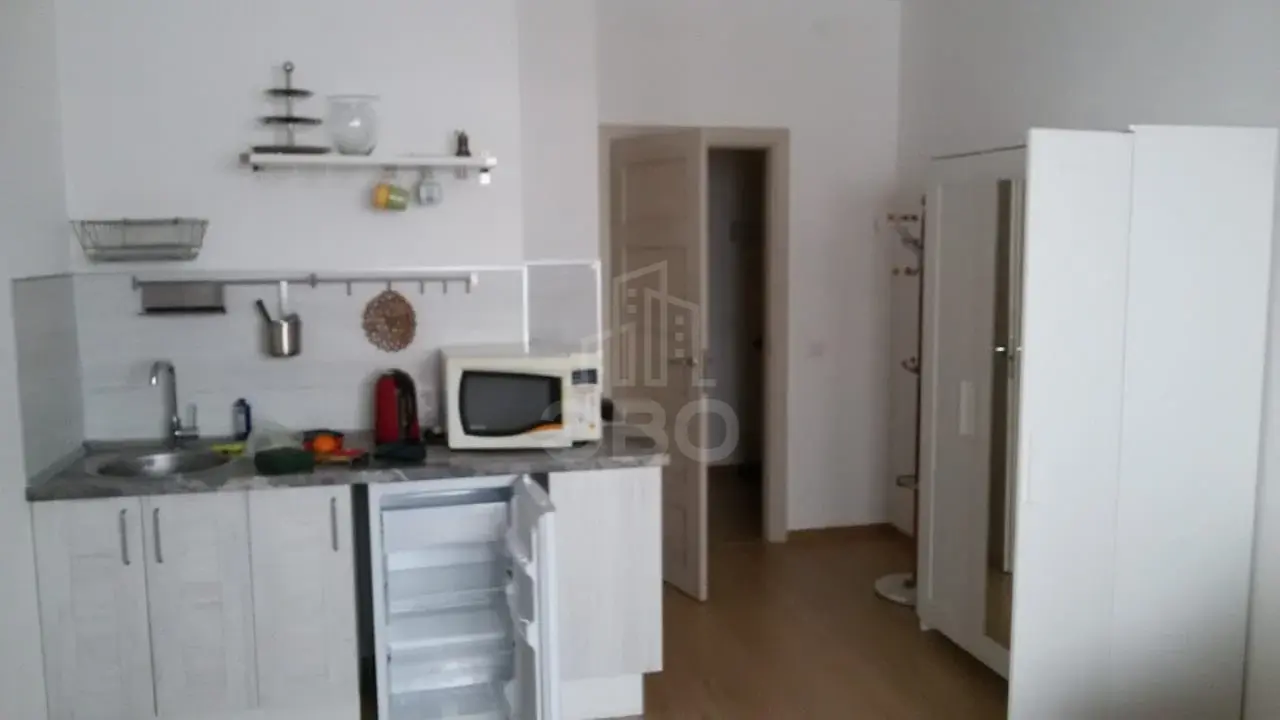 однокомнатная квартира в Санкт-Петербурге по адресу: Яхтенная ул., 34, к 2