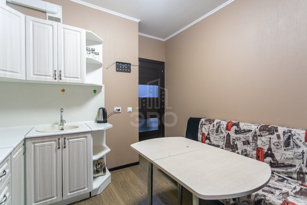 однокомнатная квартира в Санкт-Петербурге по адресу: Ветеранов проспект, 169, к 1