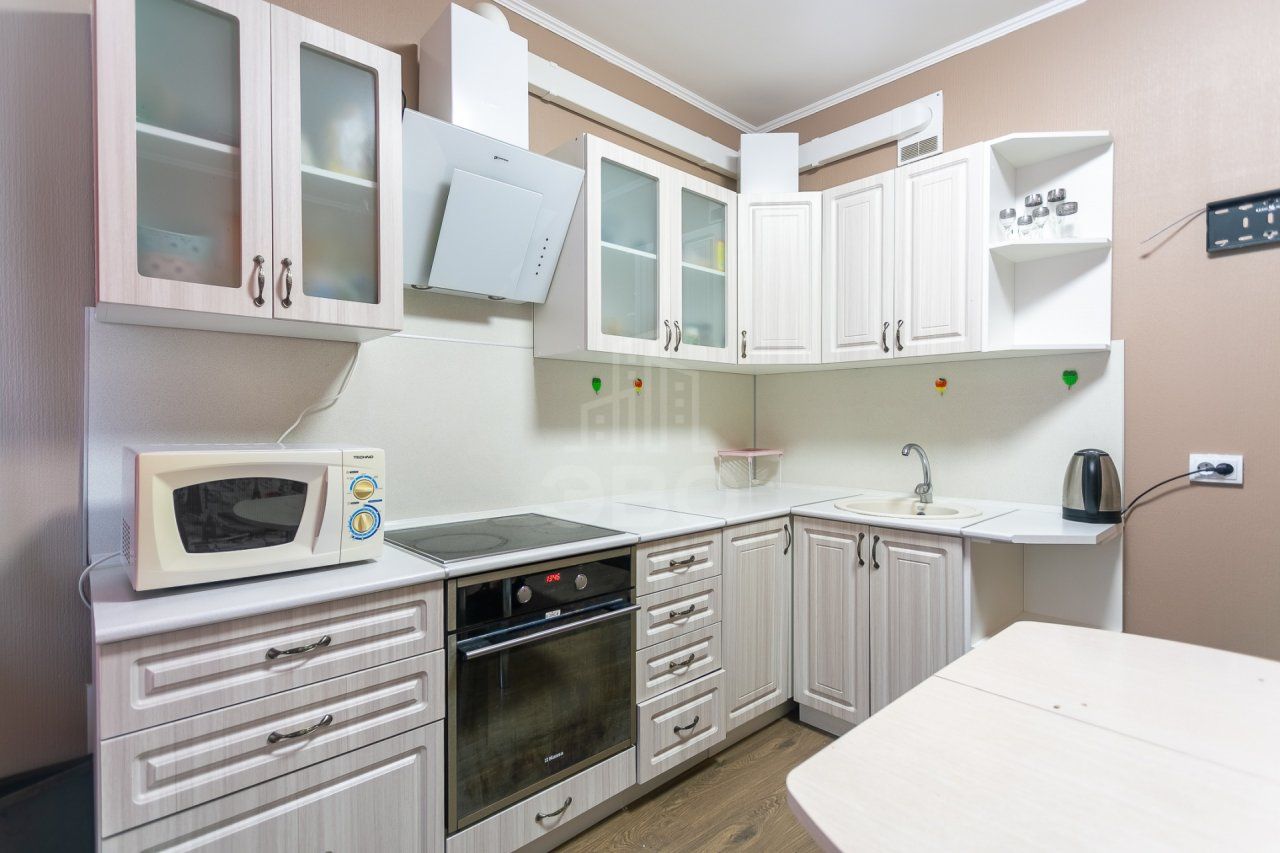 однокомнатная квартира в Санкт-Петербурге по адресу: Ветеранов проспект, 169, к 1