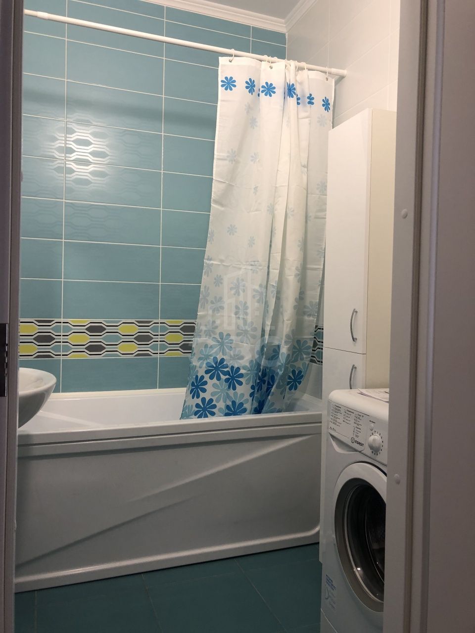 двухкомнатная квартира в Санкт-Петербурге по адресу: Кушелевская дорога., 1, к 2