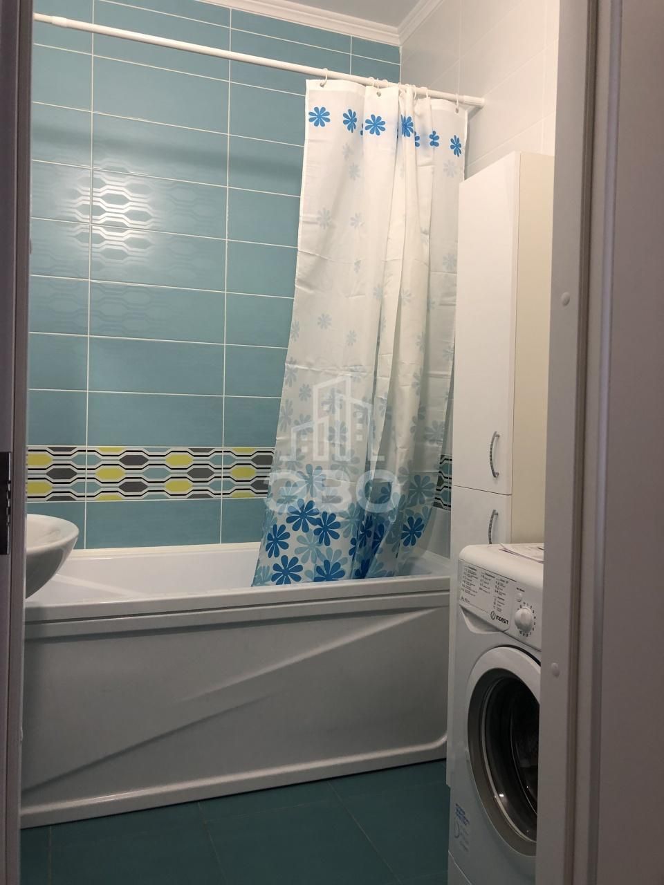 двухкомнатная квартира в Санкт-Петербурге по адресу: Кушелевская дорога., 1, к 2