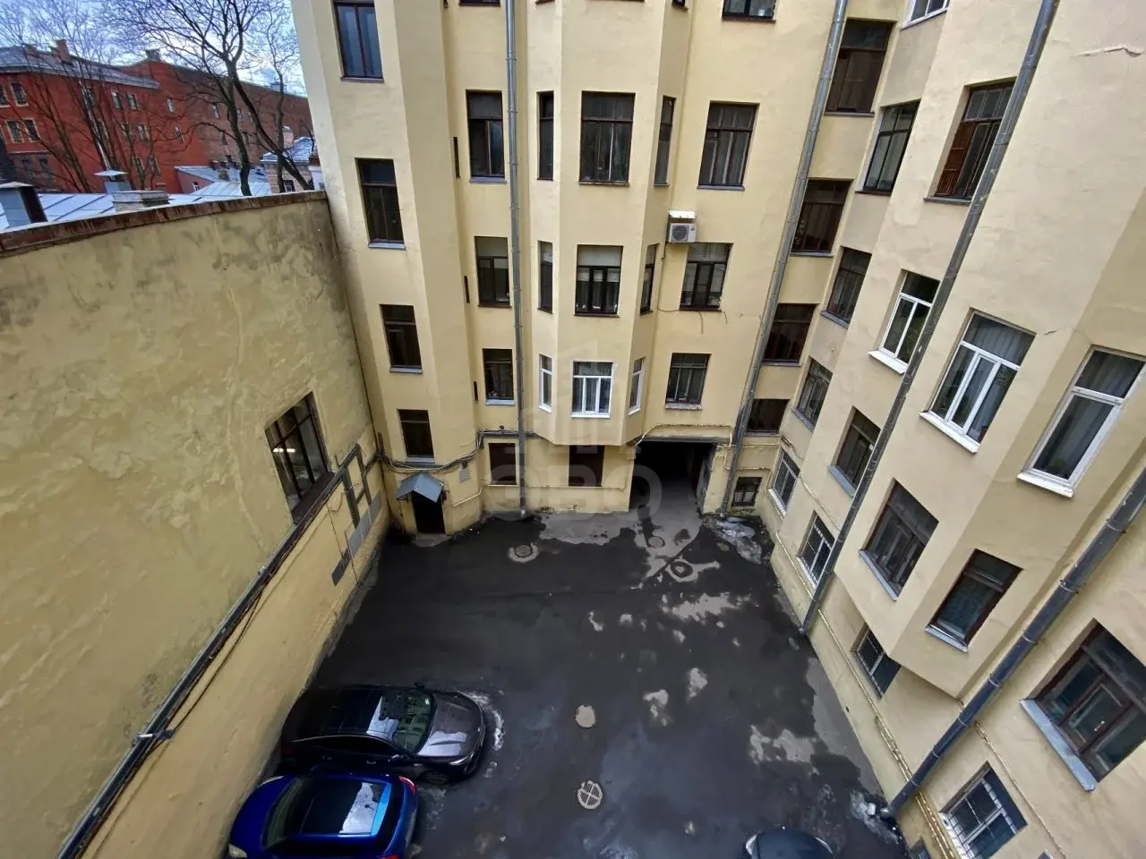 комната в Санкт-Петербурге по адресу: 12-я В.О. линия, 19