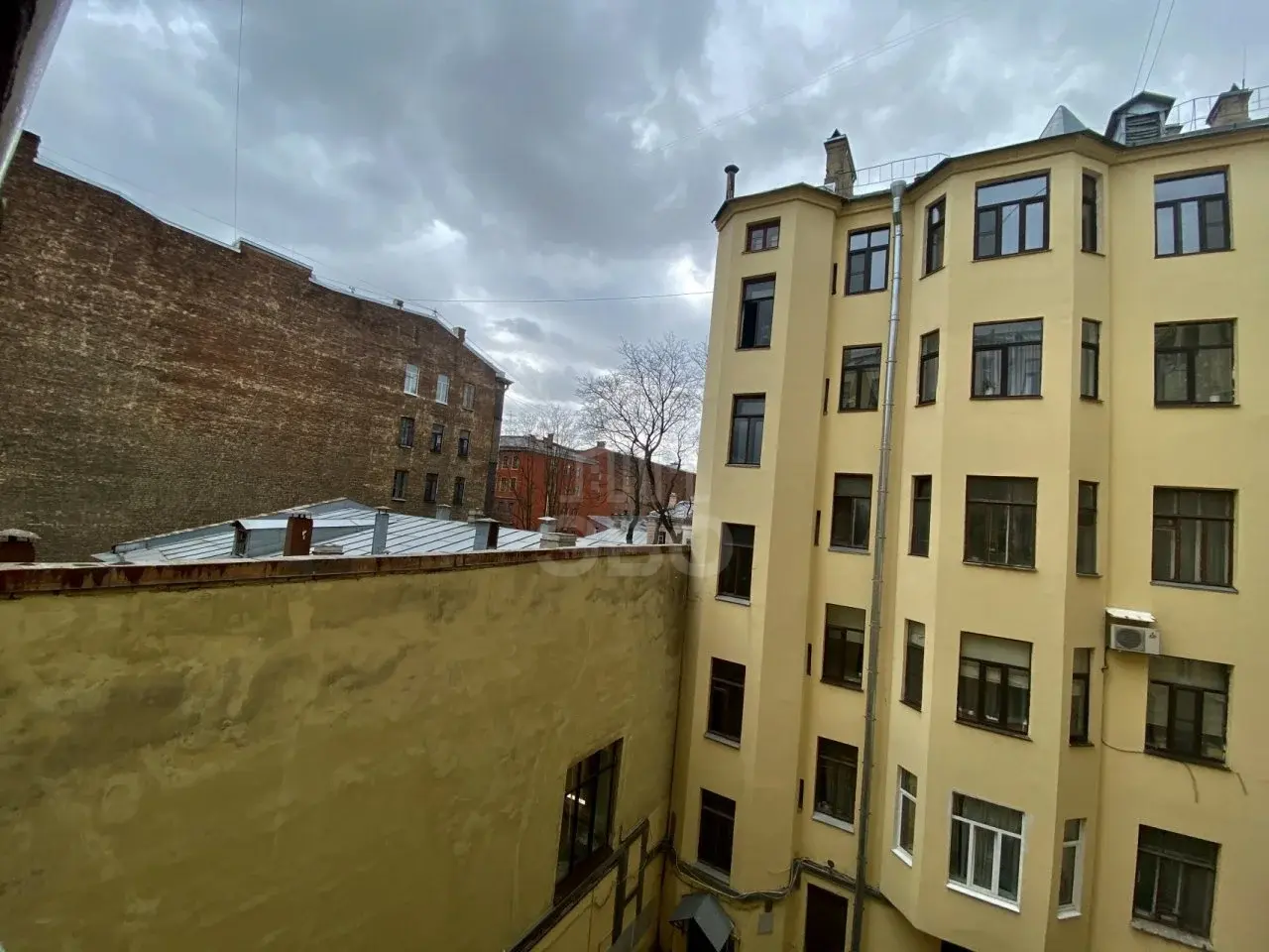 комната в Санкт-Петербурге по адресу: 12-я В.О. линия, 19