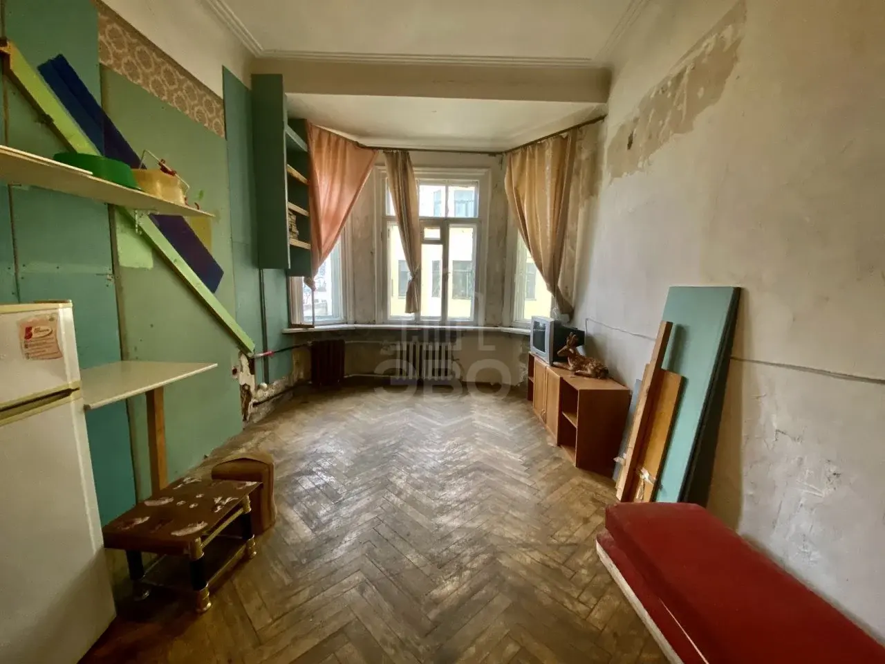 комната в Санкт-Петербурге по адресу: 12-я В.О. линия, 19