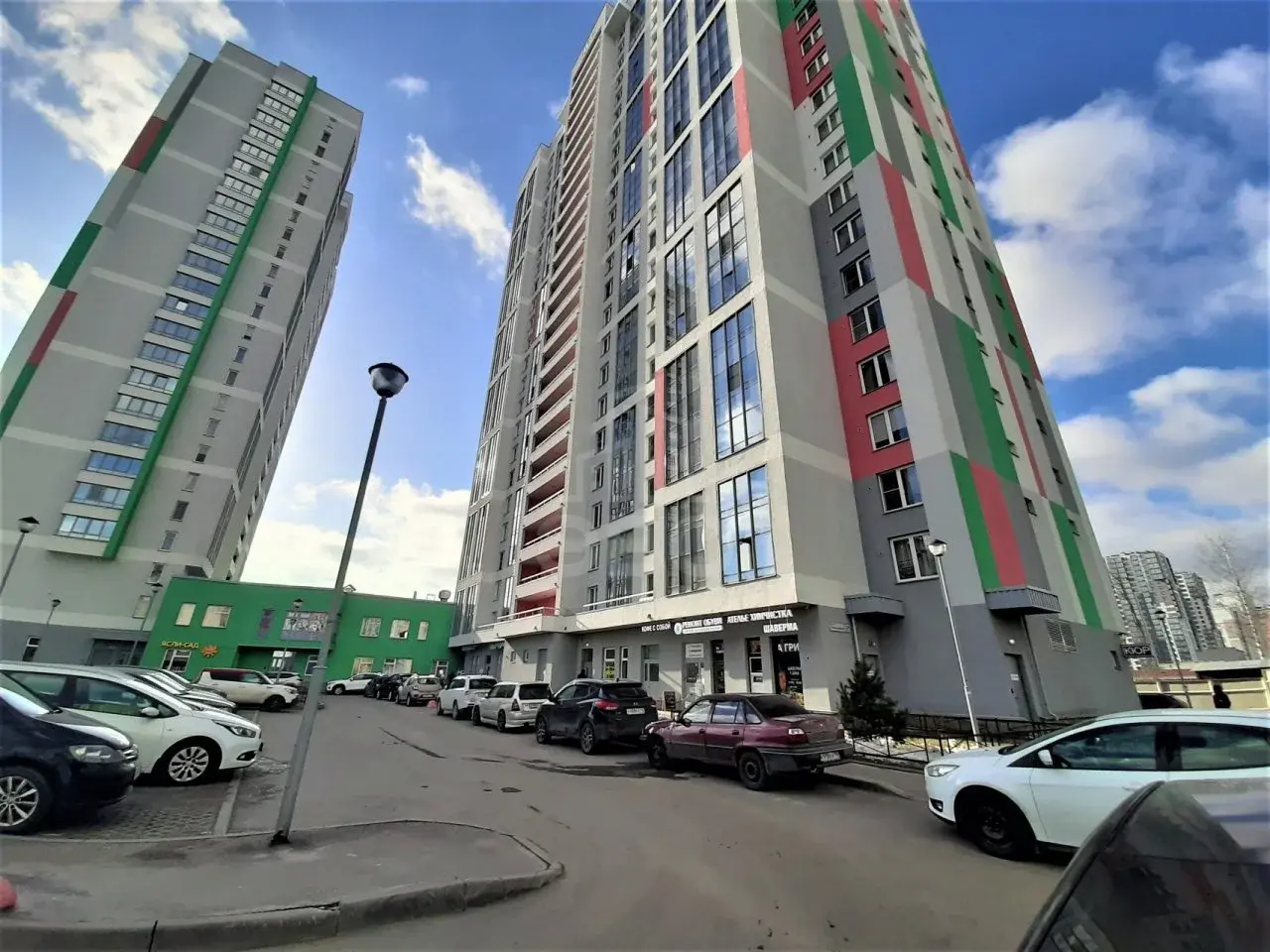 однокомнатная квартира в Санкт-Петербурге по адресу: Лабораторный проспект, 20, к 3