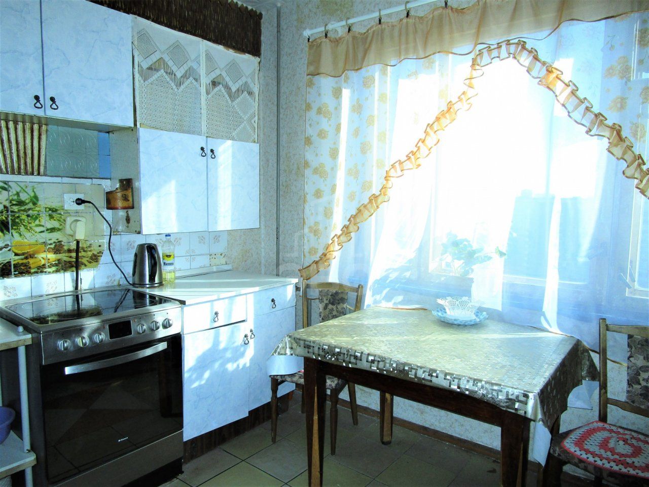 комната в Санкт-Петербурге по адресу: Авиаконструкторов проспект, 1