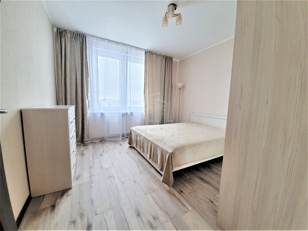 двухкомнатная квартира в Санкт-Петербурге по адресу: Кушелевская дор., 6, к 1