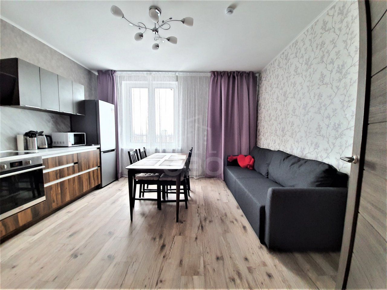 двухкомнатная квартира в Санкт-Петербурге по адресу: Кушелевская дор., 6, к 1