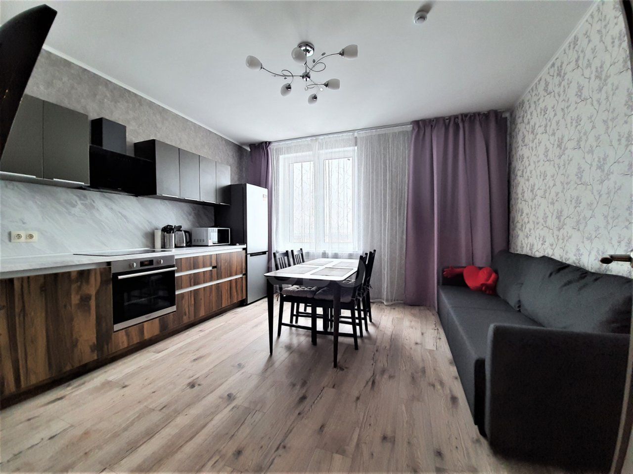 двухкомнатная квартира в Санкт-Петербурге по адресу: Кушелевская дор., 6, к 1