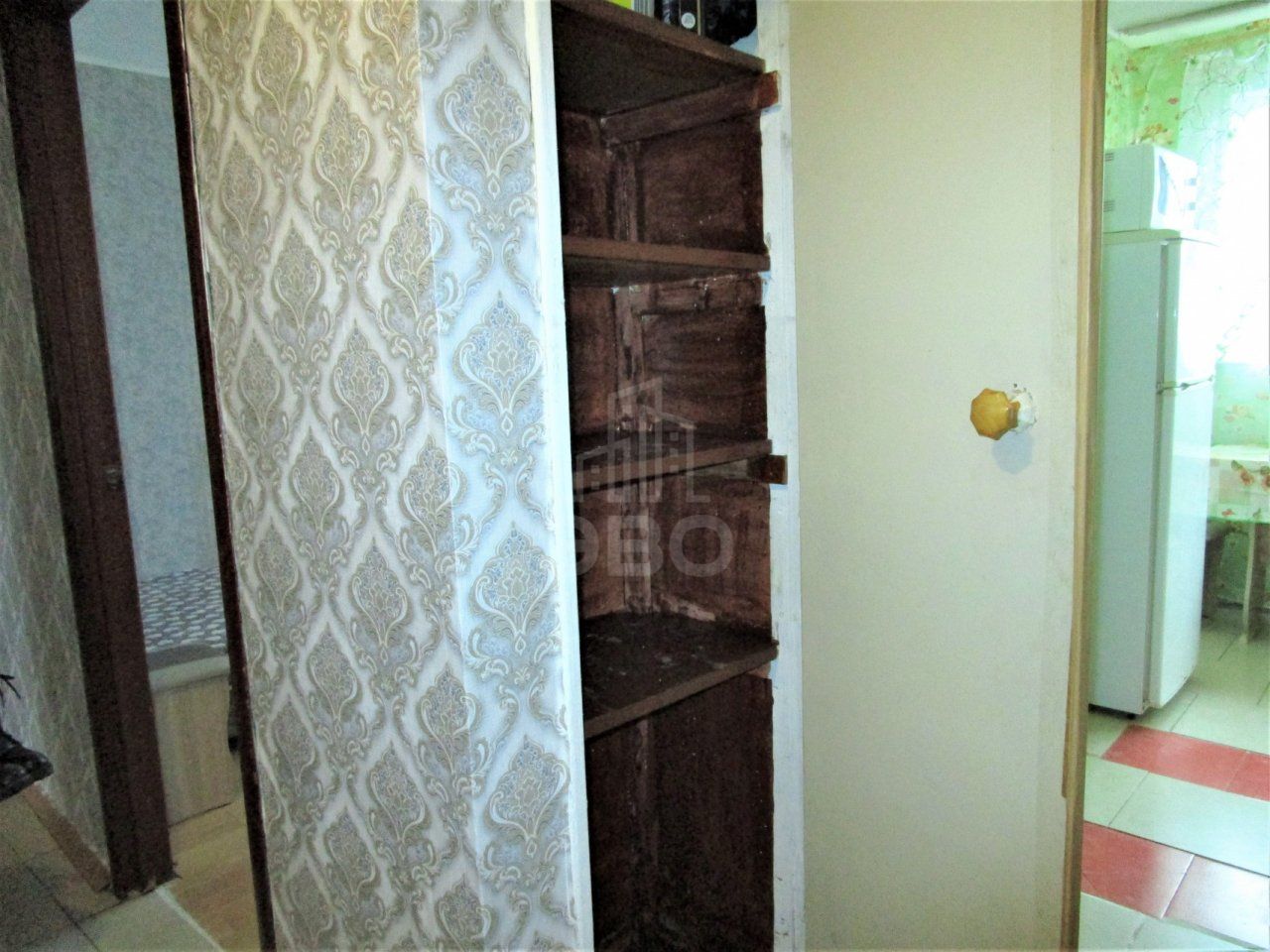 трехкомнатная квартира в Санкт-Петербурге по адресу: Генерала Симоняка ул., 4, к 1