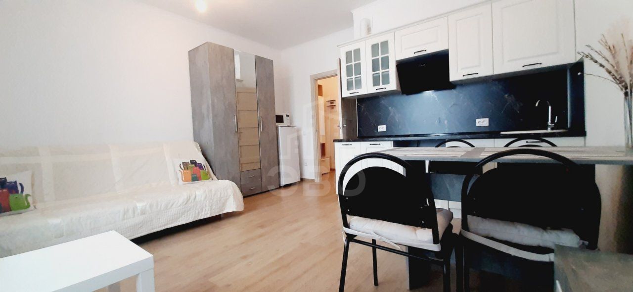 однокомнатная квартира в Санкт-Петербурге по адресу: Плесецкая ул., 20, к 1