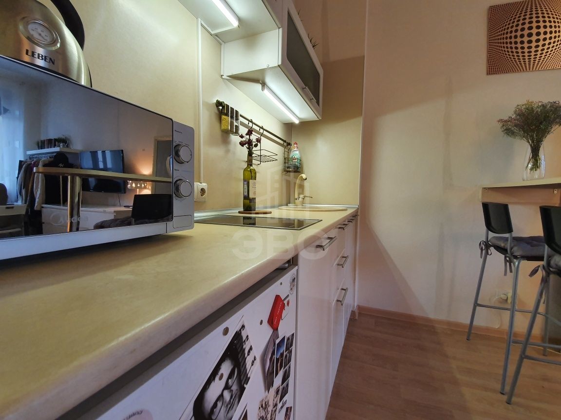 однокомнатная квартира в Санкт-Петербурге по адресу: Адмирала Черокова ул., 18, к 2