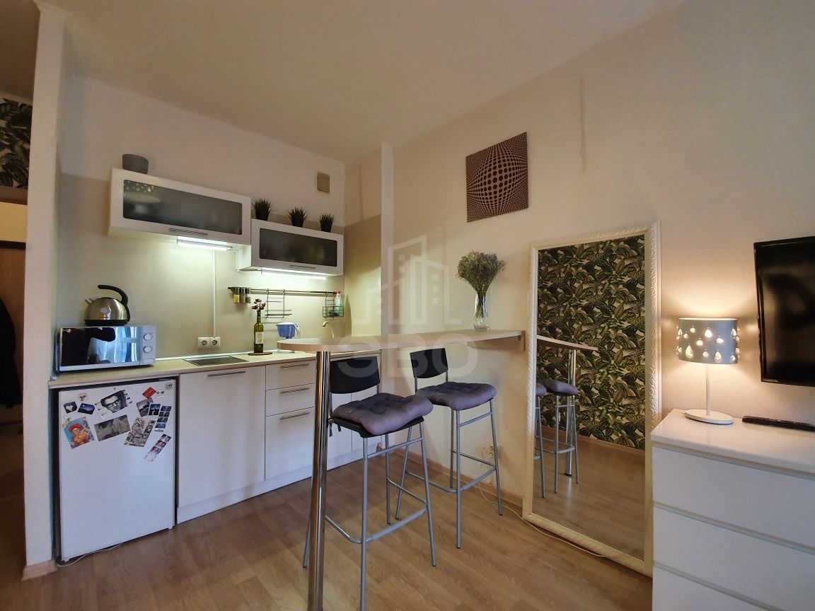 однокомнатная квартира в Санкт-Петербурге по адресу: Адмирала Черокова ул., 18, к 2