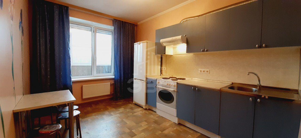 однокомнатная квартира в Санкт-Петербурге по адресу: Жерновская 6-я ул., 19