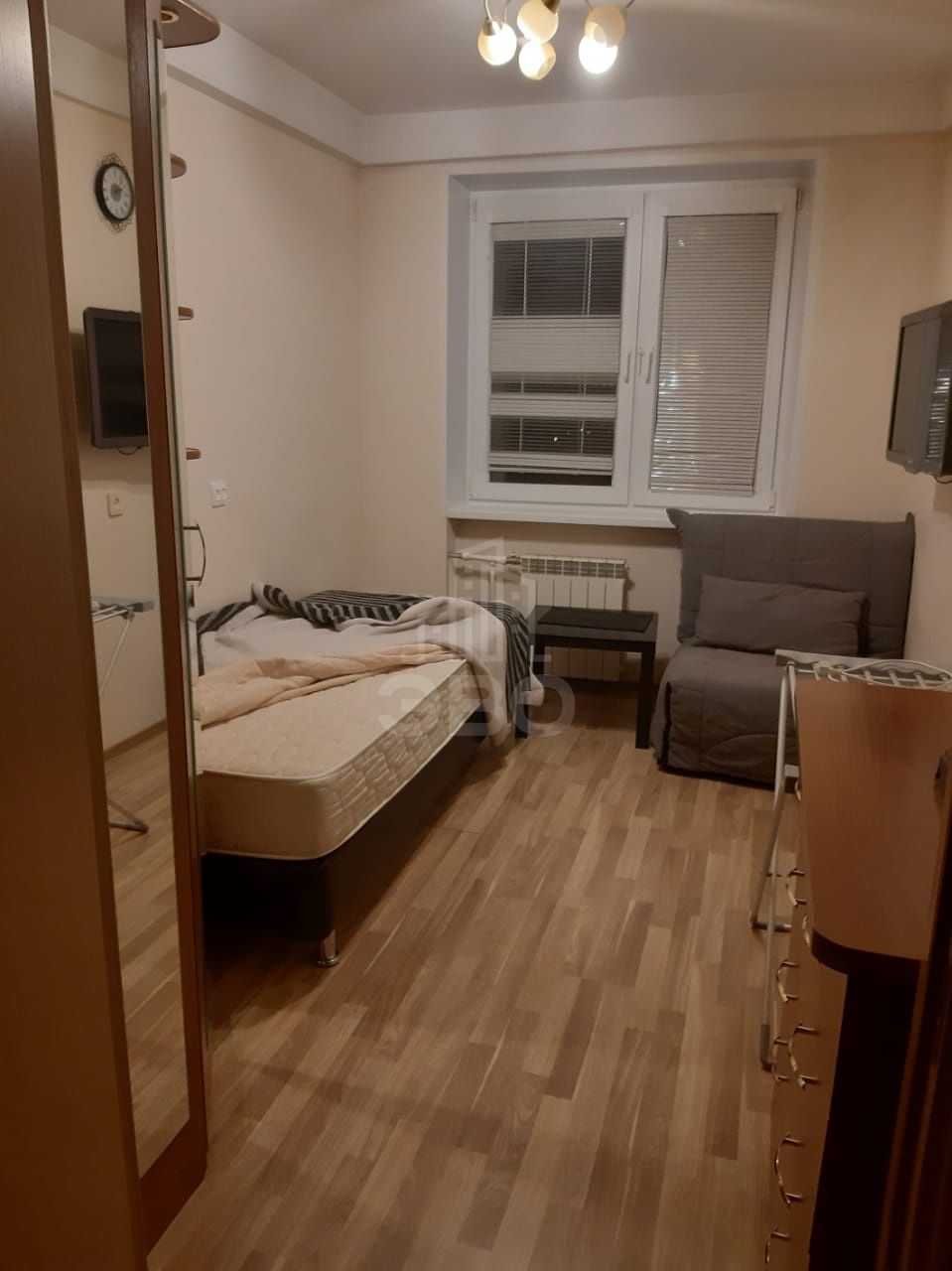 комната в Санкт-Петербурге по адресу: Энтузиастов проспект, 22, к 1