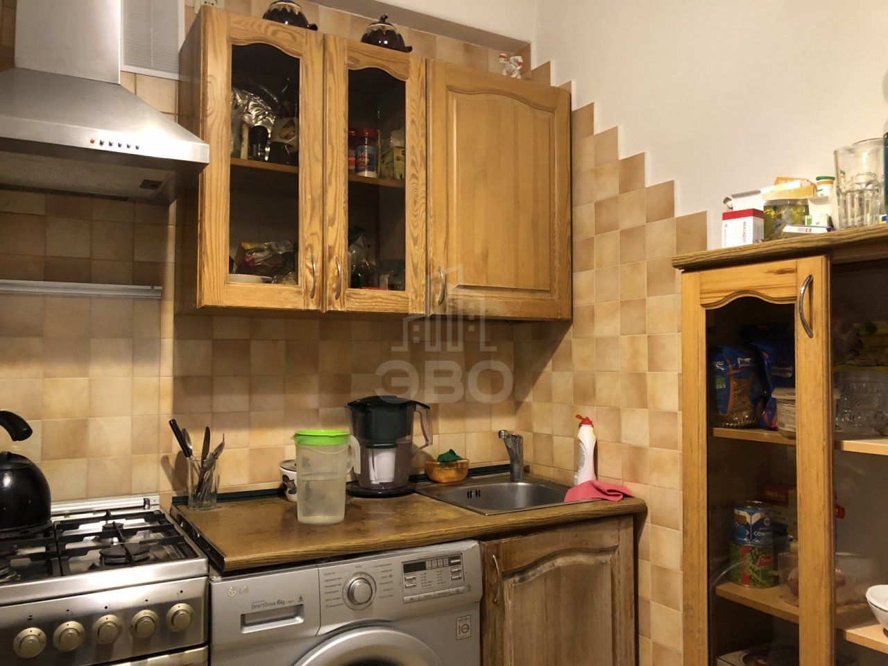 комната в Санкт-Петербурге по адресу: Энтузиастов проспект, 22, к 1