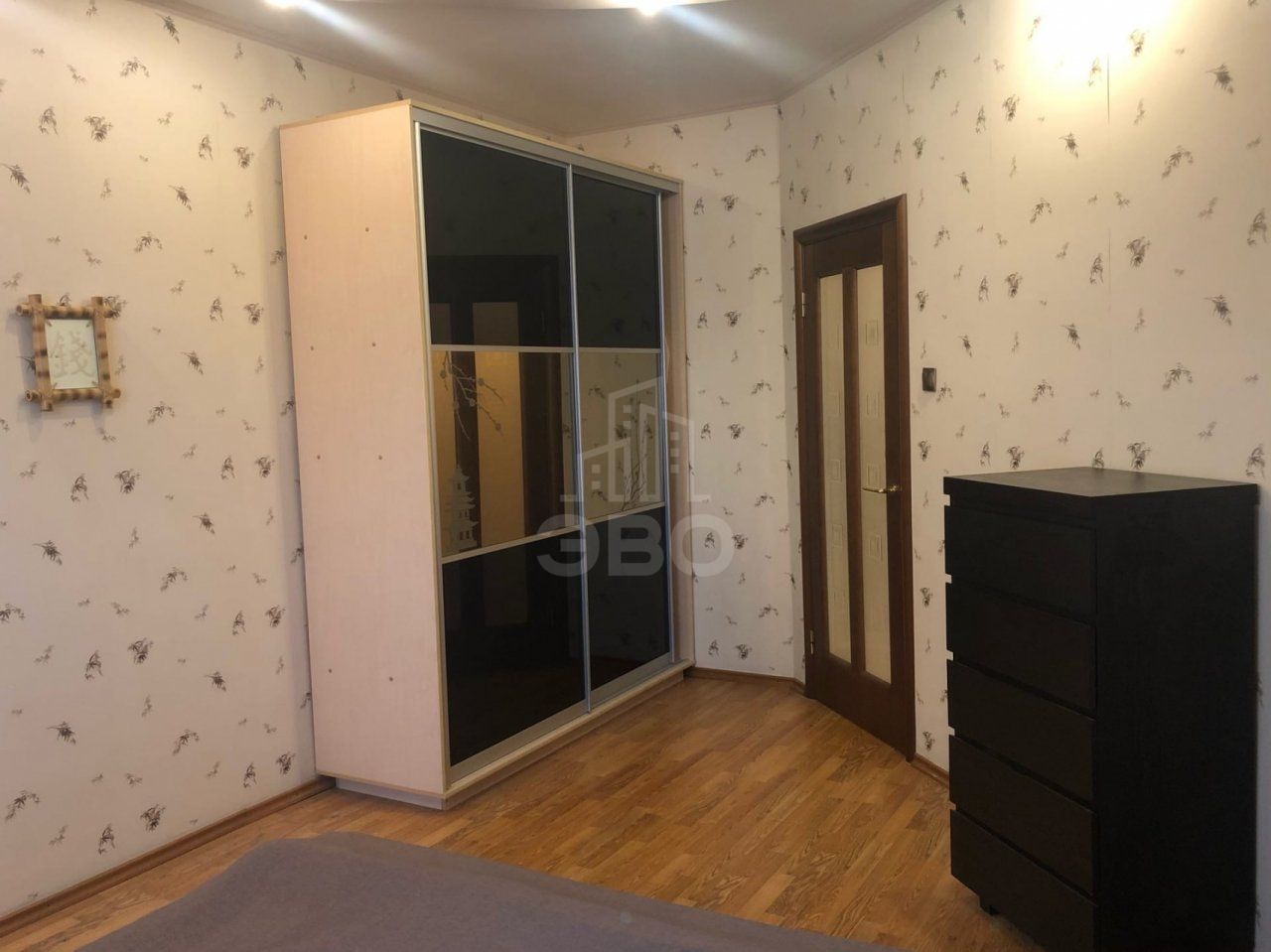 трехкомнатная квартира в Санкт-Петербурге по адресу: Шостаковича ул., 3, к 1