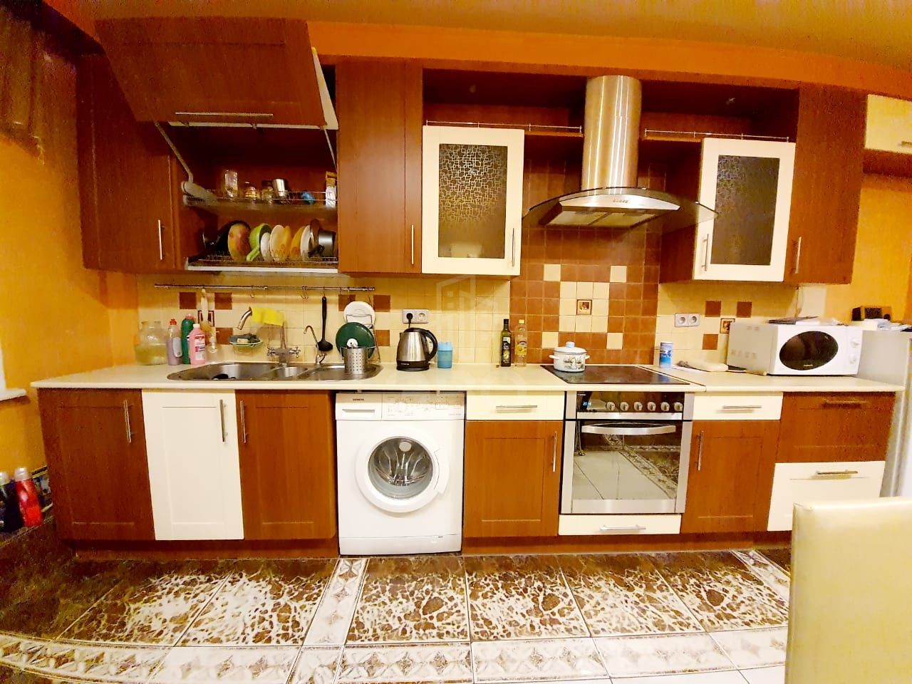 трехкомнатная квартира в Санкт-Петербурге по адресу: Шостаковича ул., 3, к 1