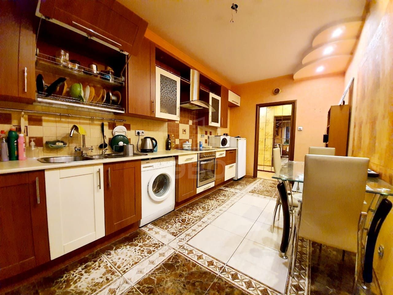 трехкомнатная квартира в Санкт-Петербурге по адресу: Шостаковича ул., 3, к 1