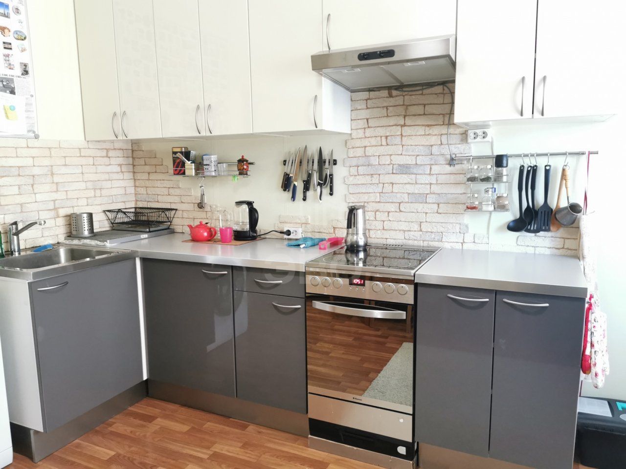 однокомнатная квартира в Санкт-Петербурге по адресу: Антонова-Овсеенко ул., 5, к 1