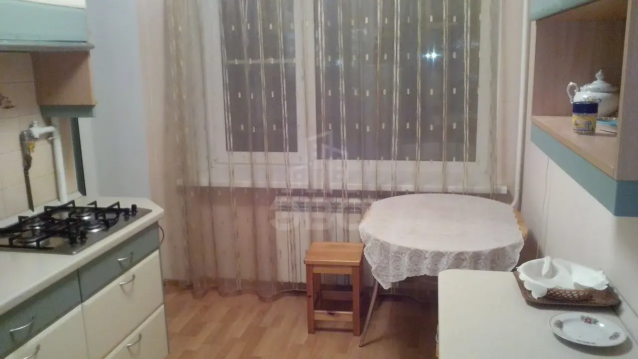 однокомнатная квартира в Санкт-Петербурге по адресу: КИМа проспект, 9