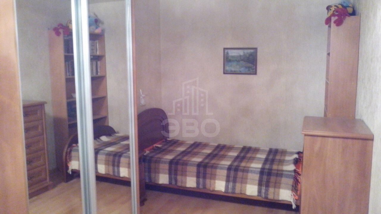 однокомнатная квартира в Санкт-Петербурге по адресу: КИМа проспект, 9