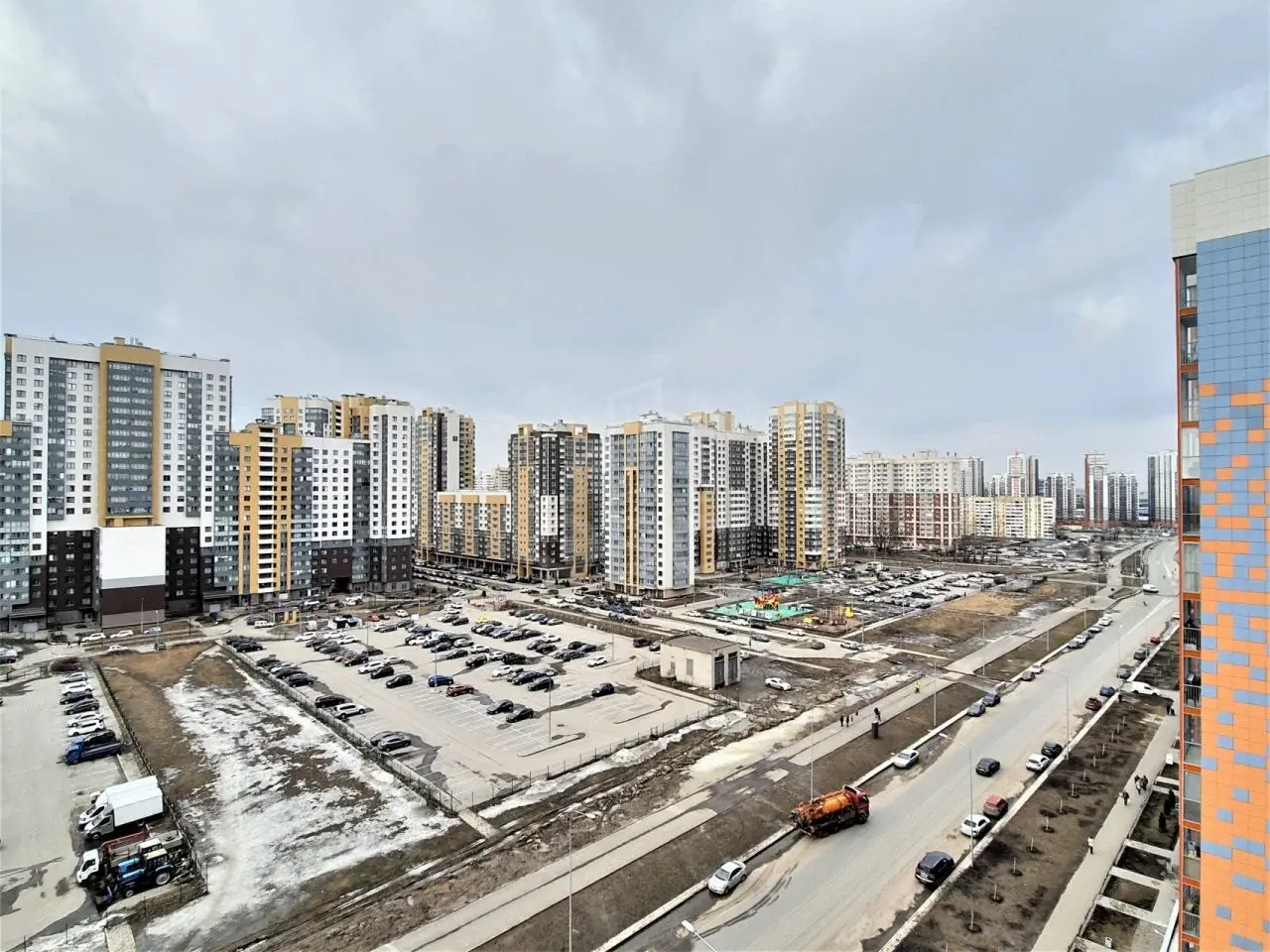 однокомнатная квартира в Санкт-Петербурге по адресу: Среднерогатская ул., 12, к 1
