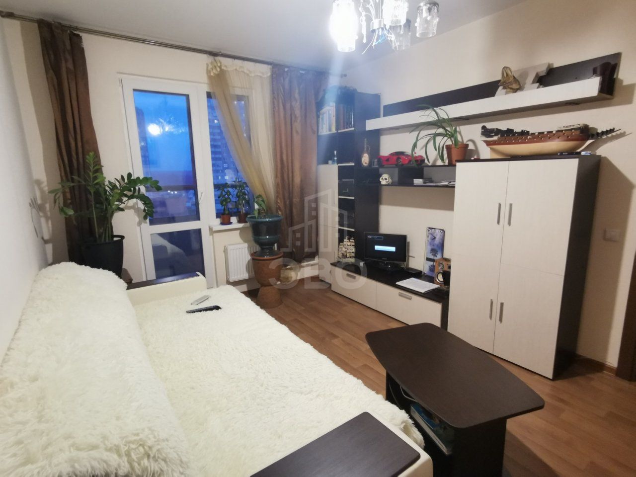 однокомнатная квартира в Санкт-Петербурге по адресу: Маршака проспект, 24, к 1