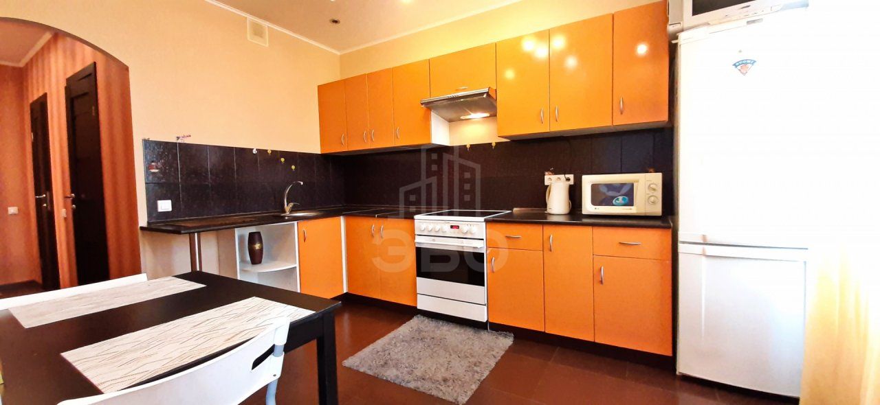 однокомнатная квартира в Санкт-Петербурге по адресу: Латышских Стрелков ул., 15, к 1