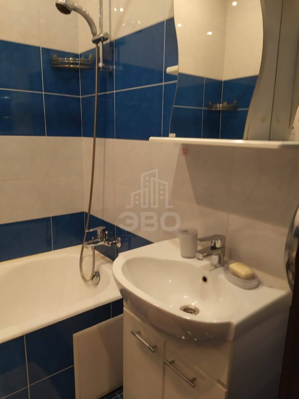 однокомнатная квартира в Санкт-Петербурге по адресу: Латышских Стрелков ул., 15, к 1