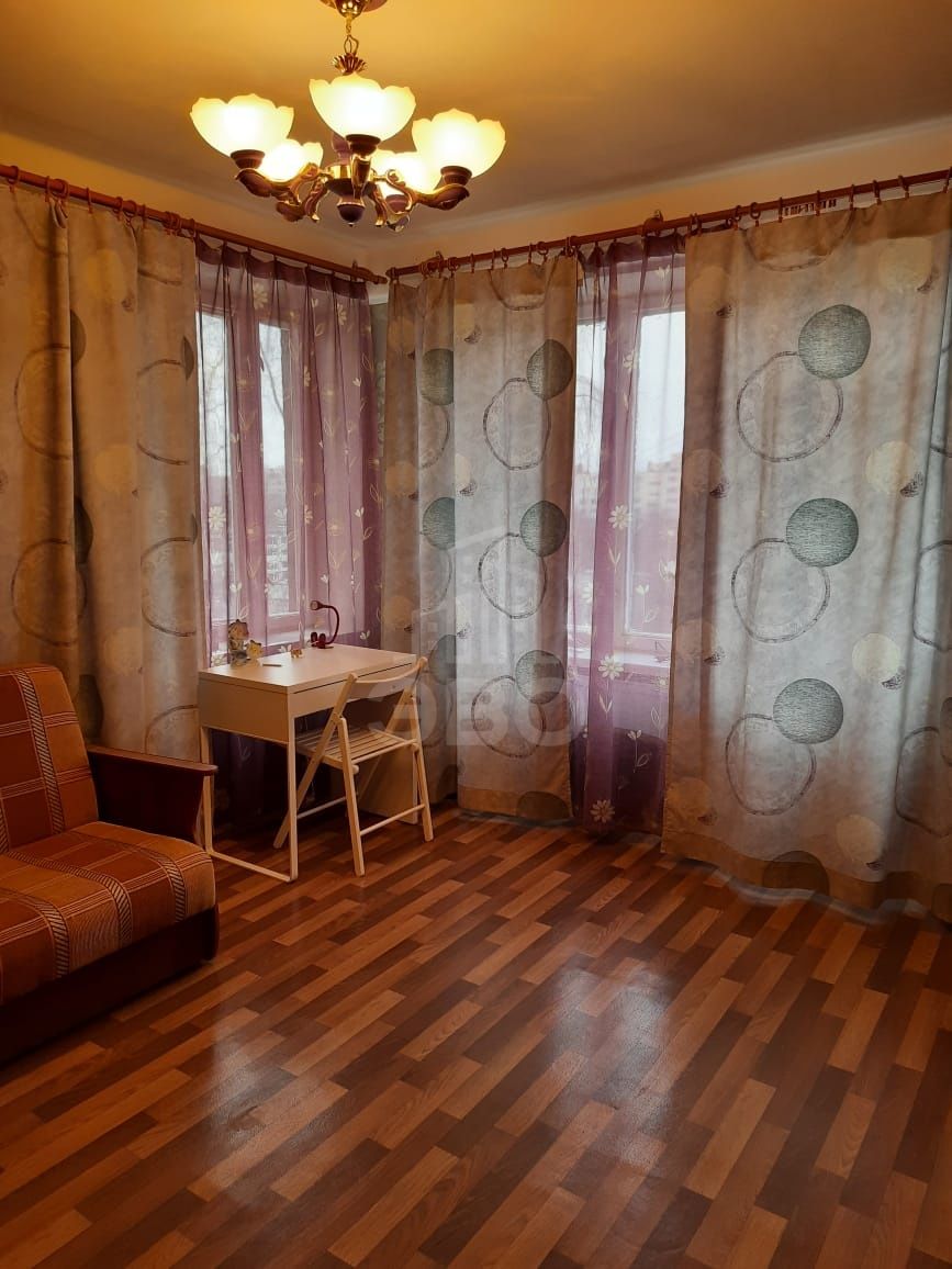 однокомнатная квартира в Санкт-Петербурге по адресу: Художников проспект, 33, к 1