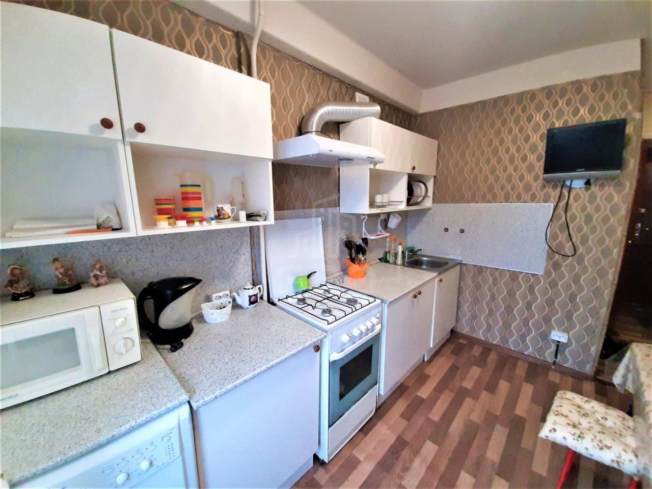 однокомнатная квартира в Санкт-Петербурге по адресу: Художников проспект, 33, к 1