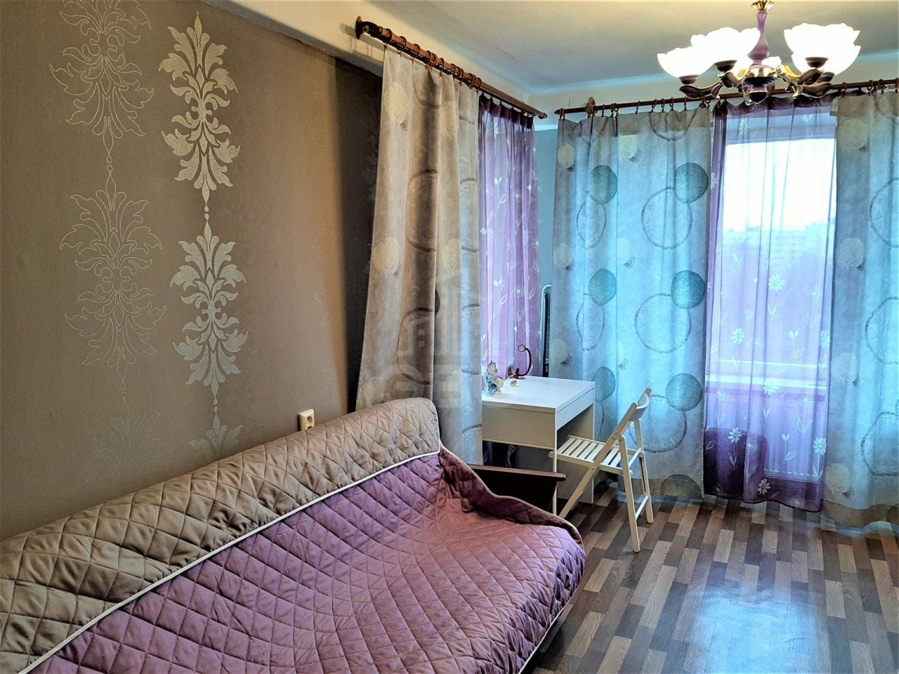 однокомнатная квартира в Санкт-Петербурге по адресу: Художников проспект, 33, к 1