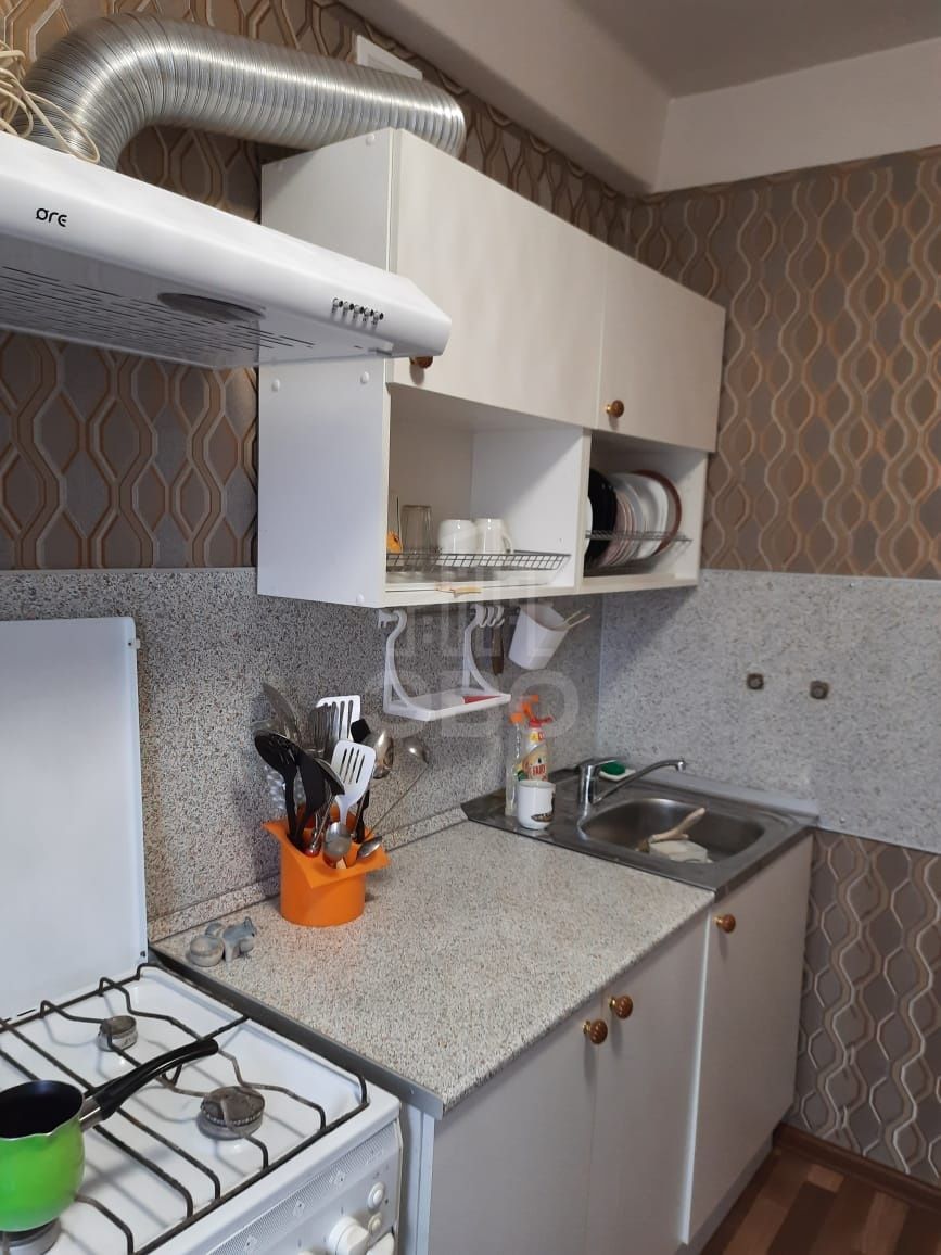 однокомнатная квартира в Санкт-Петербурге по адресу: Художников проспект, 33, к 1