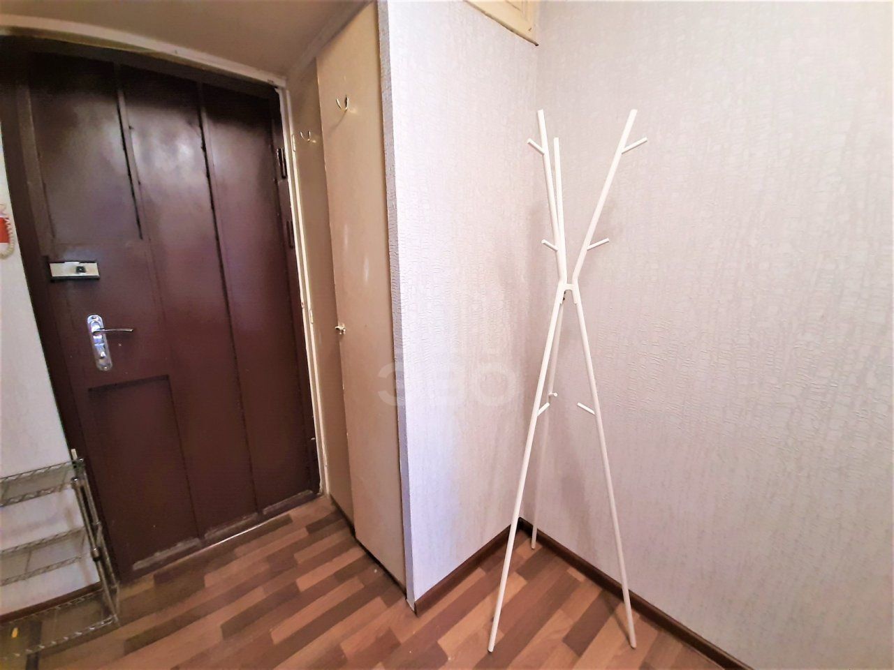 однокомнатная квартира в Санкт-Петербурге по адресу: Художников проспект, 33, к 1