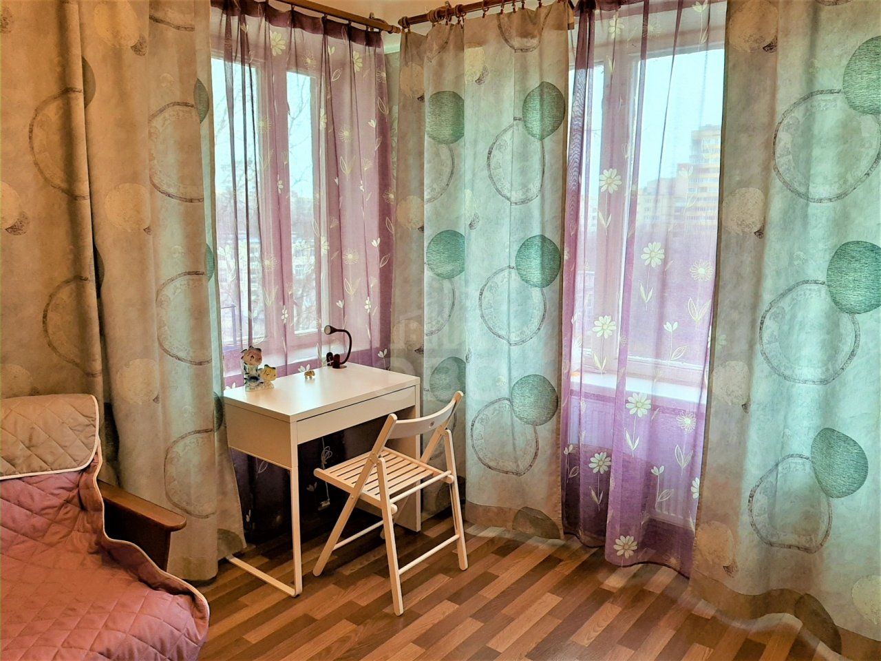 однокомнатная квартира в Санкт-Петербурге по адресу: Художников проспект, 33, к 1