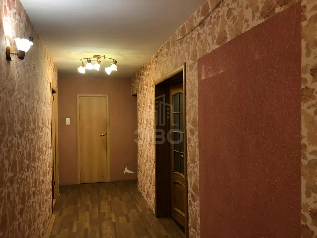 трехкомнатная квартира в Санкт-Петербурге по адресу: Бухарестская ул., 23, к 1