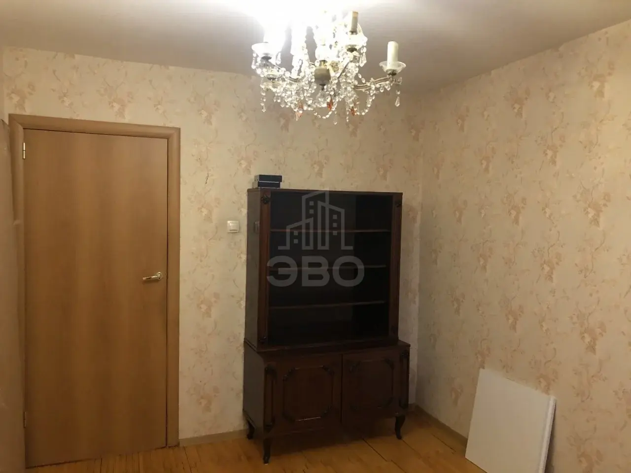 трехкомнатная квартира в Санкт-Петербурге по адресу: Бухарестская ул., 23, к 1