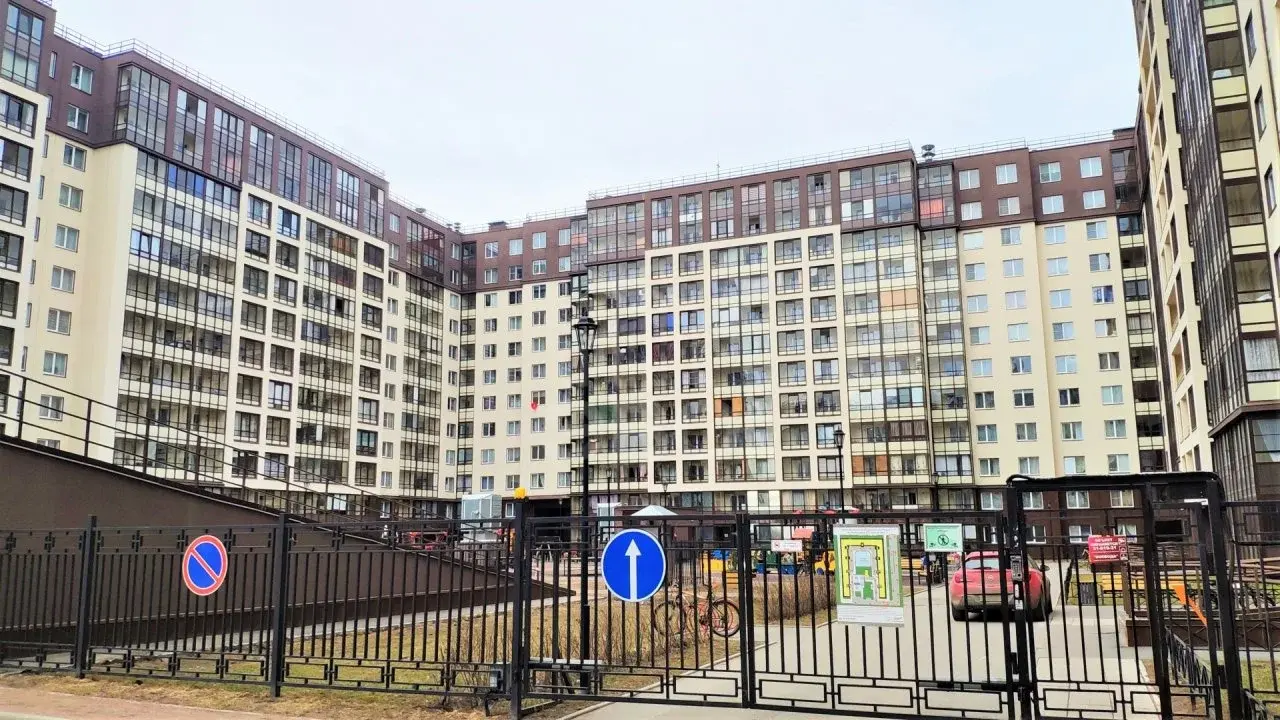 однокомнатная квартира в Санкт-Петербурге по адресу: Ветеранов проспект, 171, к 4