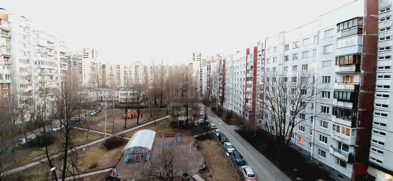 двухкомнатная квартира в Санкт-Петербурге по адресу: Наличная ул., 40, к 7