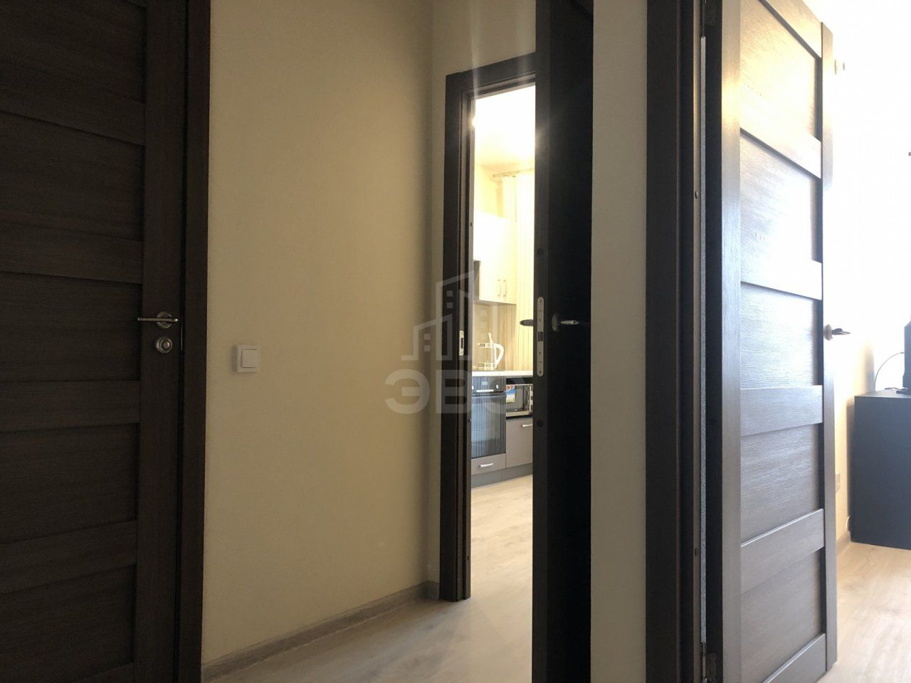 однокомнатная квартира в Санкт-Петербурге по адресу: Парфеновская ул., 7, к 3