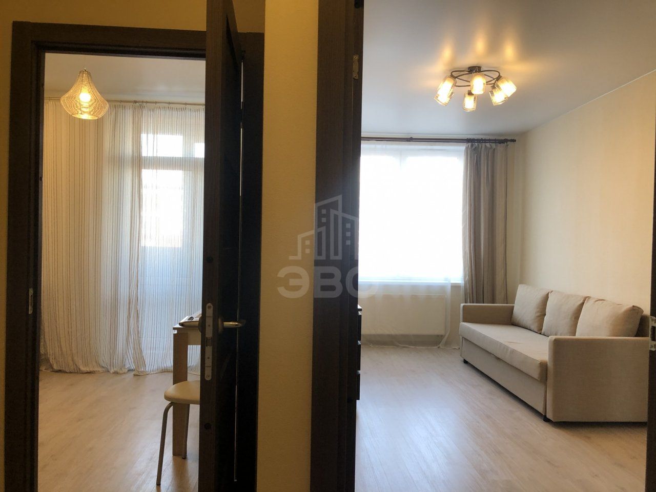 однокомнатная квартира в Санкт-Петербурге по адресу: Парфеновская ул., 7, к 3