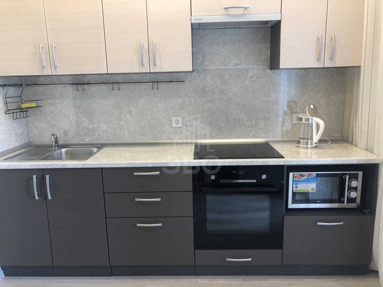 однокомнатная квартира в Санкт-Петербурге по адресу: Парфеновская ул., 7, к 3